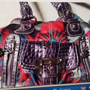 KATHY VAN ZEELAND PURPLE   FLORAL SHOULDER BAG